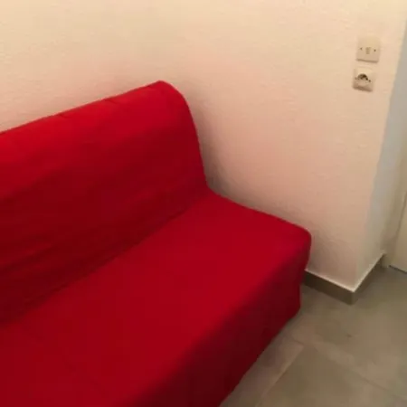 Studio, Proche Toute Commodite *